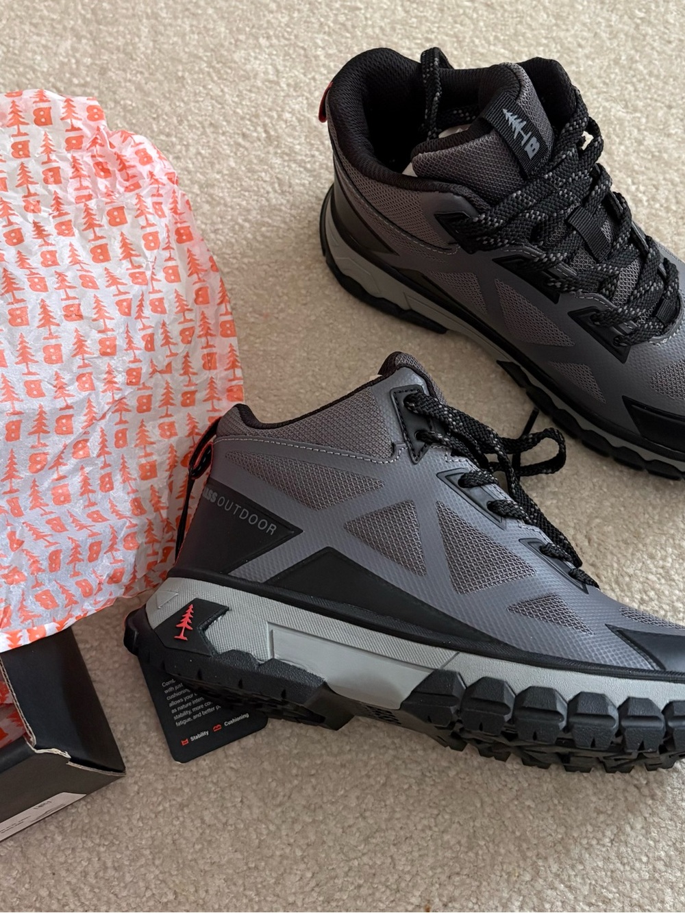 Bass Men's Gray and Black Outdoor Hiking Boots